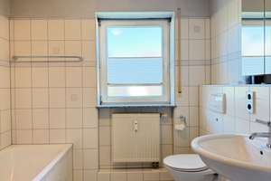Attraktive 4,5-Zimmer-Wohnung mit Balkon, Aufzug und Tiefgaragenstellplatz – Die vollständige Adresse der Immobilie erhältst du vom Anbieter., 88326 Aulendorf – Vorschaubild 4
