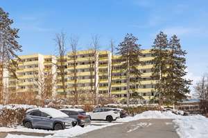 Property thumbnail 12