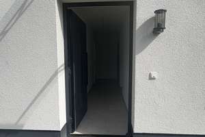 Exklusive 4-Zimmer-Souterrain-Wohnung mit lux. Innenausstattung inkl. EBK in Wiesbaden – Die vollständige Adresse der Immobilie erhältst du vom Anbieter., 65205 Südost, Wiesbaden – Vorschaubild 2