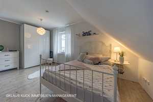 Provisionsfrei für Käufer: ELEGANZ-STIL-EXKLUSIVITÄT. Traumhaftes Einfamilienhaus mit Carport – Friesland (Kreis) – Vorschaubild 29