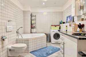 Property thumbnail 9