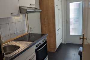 Möblierte Wohnung mit Balkon in Aachen-Mitte zu vermieten – Joseph-von-Görres-Straße 49, 52068 Aachen – Vorschaubild 8