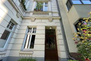 Agnesviertel: Bezugsfreie Wohnung in traumhaftem Altbau