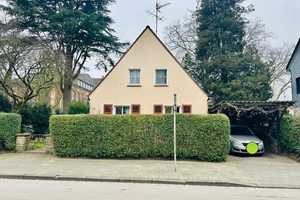 Freistehendes Einfamilienhaus mit Carport und schönem Garten in Duisburg-Homberg – Duisburg – Vorschaubild 1