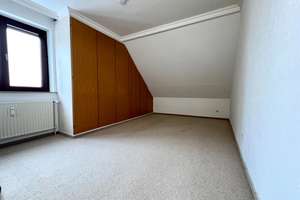 Kamin an, Stadt aus - Dachgeschoss-Traum mit Wintergarten und Dachterrasse - käufercourtagefrei – Die vollständige Adresse der Immobilie erhältst du vom Anbieter., 21037 Curslack, Hamburg – Vorschaubild 4