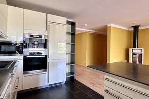 3,5-Zimmer-DG-Wohnung mit EBK, Kamin, 2 Bäder, Terrasse – Alexander-Puschkin-Str. 56, 39108 Stadtfeld Ost, Magdeburg – Vorschaubild 4