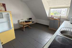 Stilvoll modernisiert: 2-Zimmer-Wohnung in Krefeld – Blumentalstraße 116, 47803 Stadtmitte, Krefeld – Vorschaubild 3