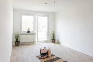 Wunderschöne 2-Raum-Wohnung mit Einbauküche – Altenhainer Str. 36, 9126 Chemnitz – Vorschaubild 2