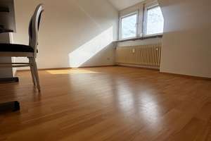 Gepflegte 1 Zi .-Wohnung im DG mit Küchenzeile und Kellerraum in 70469 Stgt.-Feuerbach, WM: 455€ – Feuerbacher Talstr. 59, 70469 Feuerbacher Tal, Stuttgart – Vorschaubild 12