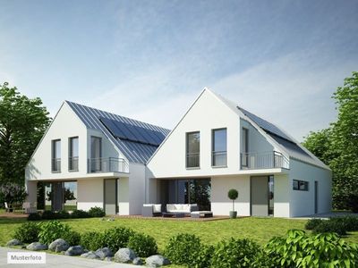 Provi frei Doppelhaushälfte mit Garage in 71665 Vaihingen an der Enz -