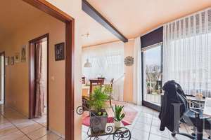 Gepflegte 2-3 Zimmer-Küche-Bad-Wohnung in ruhiger Lage – Die vollständige Adresse der Immobilie erhältst du vom Anbieter., 66132 Schafbrücke, Saarbrücken – Vorschaubild 2