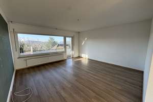 2-3-Zimmer-Eigentumswohnung mit Krönchenblick in Siegen – Die vollständige Adresse der Immobilie erhältst du vom Anbieter., 57072 Siegen, Siegen – Vorschaubild 4