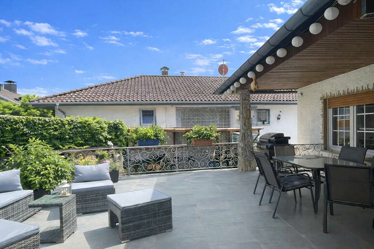 Immobilie in Florstadt - Einfamilienhaus im Bungalowstil mit großem Garten und Terrasse - Bild 6