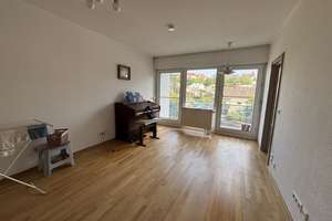 Sonnig wohnen in Stuttgart-Botnang: Charmante 2-Zimmer-Wohnung mit Balkon & Einbauküche – 70195 Botnang-Süd, Stuttgart – Vorschaubild 2