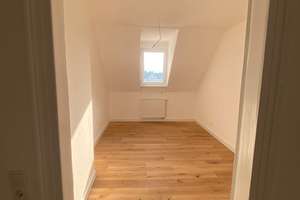 Erstbezug nach Kernsanierung 4 Zimmer DG Wohnung Koblenz Süd – Schützenstraße 25, 56068 Süd, Koblenz – Vorschaubild 2