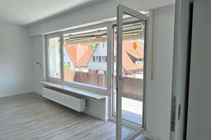 Ankommen und wohlfühlen – frisch renovierte 4-Zimmer-Wohnung mit zwei Balkonen – In den Weinbergen 12, 70439 Stammheim-Süd, Stuttgart – Vorschaubild 4