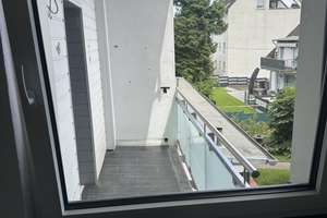 Zwei Zimmer in Wuppertal:  ruhiges und gepflegtes Mehrfamilienhaus. – Steinenfeld 44, 42107 Elberfeld, Wuppertal – Vorschaubild 4