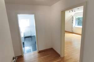 Großzügige Galeriewohnung mit Waldblick – 2 TG-Stellplätze – Provisionsfrei – Schiltacher Str. 40, 70569 Kaltental, Stuttgart – Vorschaubild 12