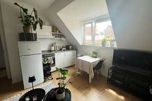 Gut geschnittene 2-ZKB-Dachgeschoss-Whg. in A.-Innenstadt! – Neuer Gang 1, 86150 Lechviertel, östl. Ulrichsviertel, Augsburg – Vorschaubild 3