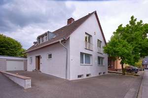 Großzügige Villa im Naherholungsgebiet Duisburg Wedau – Die vollständige Adresse der Immobilie erhältst du vom Anbieter., 47055 Wanheimerort, Duisburg – Vorschaubild 1