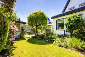 Charmant, gemütlich, besonders – ein Haus mit Charakter – Die vollständige Adresse der Immobilie erhältst du vom Anbieter., 33649 Brackwede, Bielefeld – Vorschaubild 12