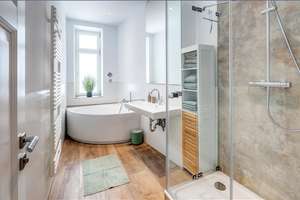 Möbliert: Zentral gelegene Altbauwohnung im ruhigen Rückgebäude  – Die vollständige Adresse der Immobilie erhältst du vom Anbieter., 80337 Am alten südlichen Friedhof, München – Vorschaubild 7