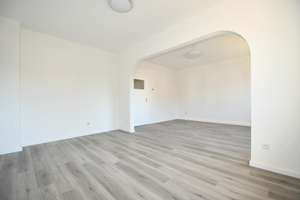 Einzugsfertige Wohnung mit Küchenzeile sucht nette Mieter! – Höchstestraße 13, 45883 Heßler, Gelsenkirchen – Vorschaubild 4