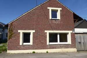 Einfamilienhaus mit Werkstatt und Doppelgarage
