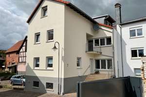 Top modernisiertes Einfamilienhaus mit großem Freizeitareal und Doppelgarage
-KEINE KÄUFERPROVISION- – Die vollständige Adresse der Immobilie erhältst du vom Anbieter., 61250 Usingen – Vorschaubild 1