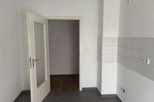Schöne 2-Zimmer-Wohnung mit Balkon, nahe Maffeiplatz! – Calvinstraße 1, 90459 Hummelstein, Nürnberg – Vorschaubild 5