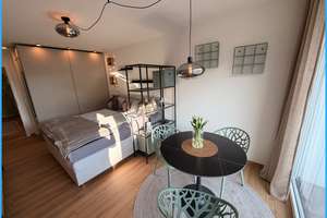 Luxuriöses, neu möbliertes Appartement - direkt bei der BMW FIZ-Windkanal - großer Balkon – Hamburger Str. 27, 80809 Am Riesenfeld, München – Vorschaubild 7