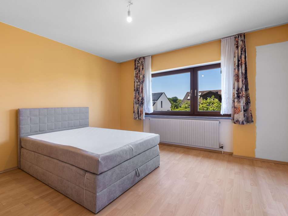 Erdgeschoss Schlafzimmer