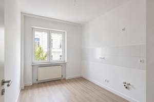 Vermietete Kapitalanlage Köln-Innenstadt | 5,7 % Rendite | 2 Zi., 59 m², umfassend saniert – Die vollständige Adresse der Immobilie erhältst du vom Anbieter., 50667 Altstadt/Nord, Köln – Vorschaubild 3