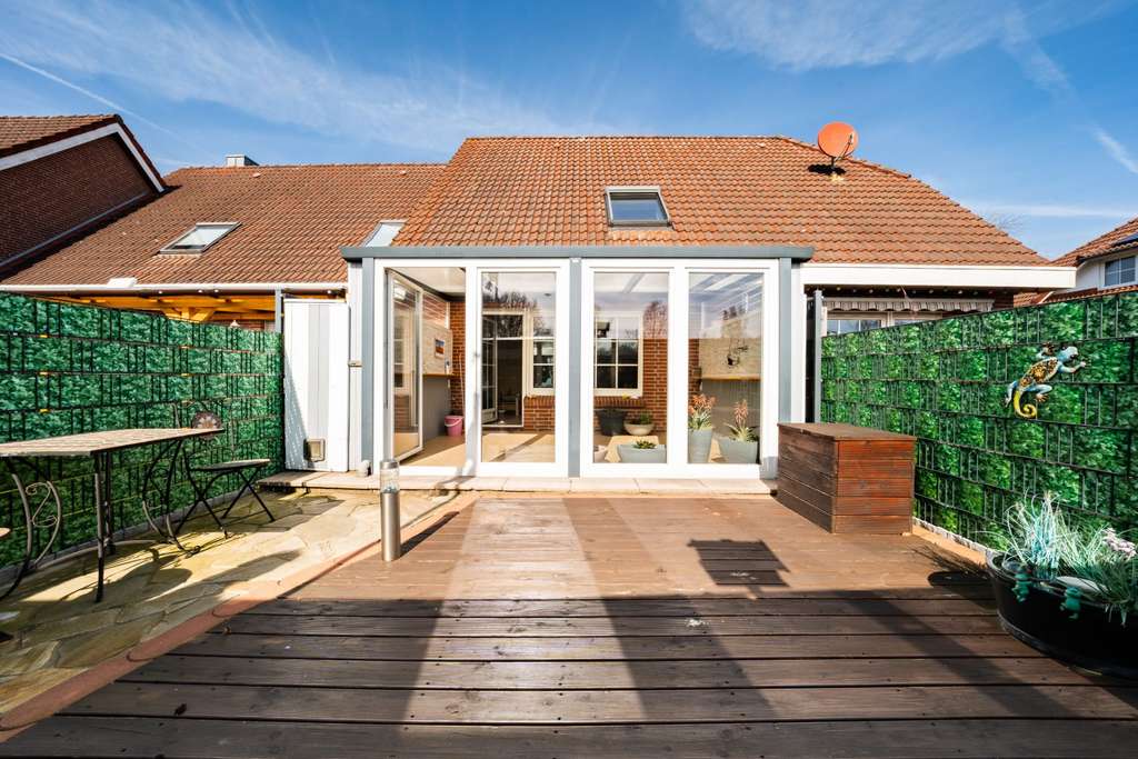 Immobilie in Westoverledingen - Charmantes Reihenmittelhaus mit Sommergarten, Studio im Spitzboden und Terrasse - Bild 4