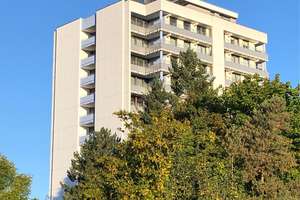 Einziehen und wohlfühlen: Gemütliche 4 ZKB Wohnung in einem super Zustand mit Balkon und TG Platz – Heckenrosenweg 11, 86156 Bärenkeller, Augsburg – Vorschaubild 6