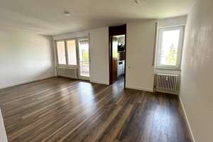 Gepflegte 2,5-Zimmer-Wohnung mit Südwestbalkon, modernisiertem Badezimmer und Garage in S-Weilimdorf – Die vollständige Adresse der Immobilie erhältst du vom Anbieter., 70499 Weilimdorf (Ortsteil), Stuttgart – Vorschaubild 10