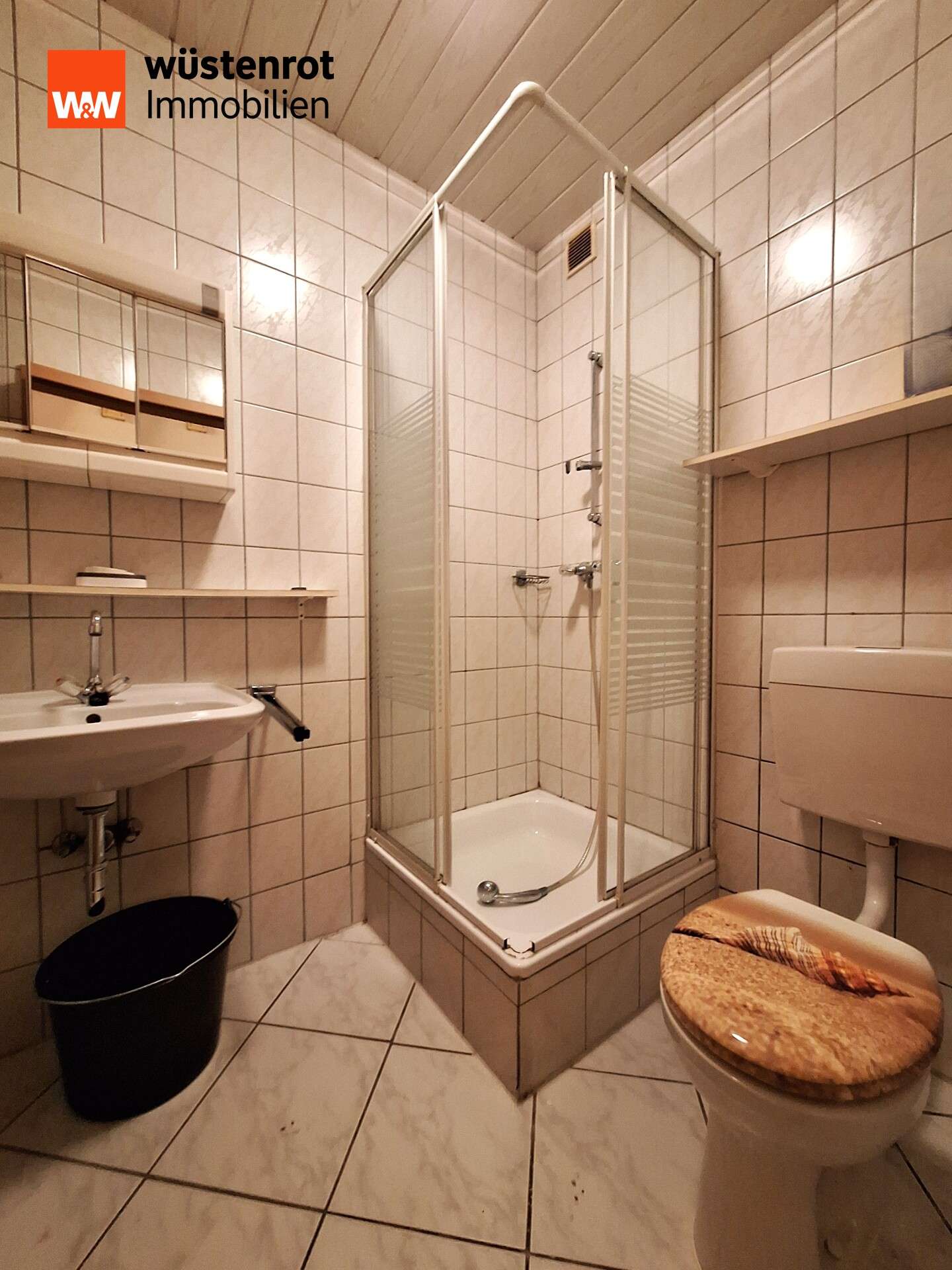 Immobilie in Idar-Oberstein - Zweifamilienhaus mit Potenzial in Idar-Oberstein - Bild 1