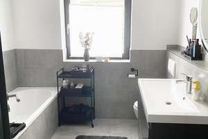 Vollständig renoviertes Haus mit sieben Zimmern, Einliegerwohnung und EBK in Buchholz i.d.N. – Eibenweg 1, 21244 Buchholz in der Nordheide – Vorschaubild 5