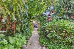 Dein Platz zum Aufblühen –  Familienhaus mit großem Garten und Sanierungspotenzial – Die vollständige Adresse der Immobilie erhältst du vom Anbieter., 12357 Rudow, Berlin – Vorschaubild 24
