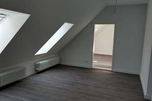 DG-Wohnung mit Terrasse