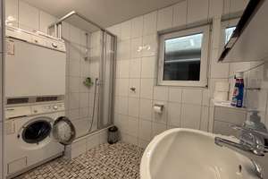 Attraktive Investmentliegenschaft bestehend aus Dreifamilienhaus, Kalthalle und Bürotrakt – Die vollständige Adresse der Immobilie erhältst du vom Anbieter., 76532 Oos, Baden-Baden – Vorschaubild 9