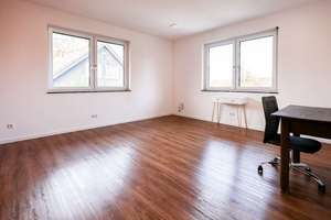Moderne Stadtvilla mit Pool und großzügigem Garten – luxuriöses Wohnen in ruhiger Lage von Neuried – Die vollständige Adresse der Immobilie erhältst du vom Anbieter., 77743 Neuried – Vorschaubild 34