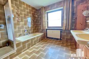 Geräumiges Zweifamilienhaus im beliebten Affing mit traumhafter Aussicht! – Aichach-Friedberg (Kreis) – Vorschaubild 17