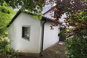 Seltene "Haus in Haus" Dachterrassenwohnung mit 2 Pkw-Garagen in beliebter Lage von Herdecke-Mitte – Die vollständige Adresse der Immobilie erhältst du vom Anbieter., 58313 Herdecke – Vorschaubild 3