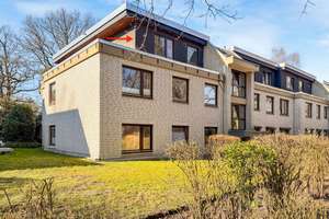 GUT VERMIETETES PENTHOUSE MIT DACHTERRASSE IN TOPLAGE ANGRENZEND ZU WELLINGSBÜTTEL – Die vollständige Adresse der Immobilie erhältst du vom Anbieter., 22391 Poppenbüttel, Hamburg – Vorschaubild 9