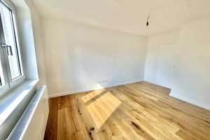 Sonnige, Top-sanierte 2-Zimmer-Wohnung mit Balkon und Aufzug in Kreuzberger Bestlage – 10961 Kreuzberg, Berlin – Vorschaubild 10