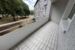 Renovierte 3 Zi.-Whng. mit Balkon - weisses Wannenbad - Duisburg Rheinhausen – Richard-Wagner-Straße 2, 47226 Rheinhausen-Mitte, Duisburg – Vorschaubild 7