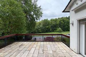 Freistehendes Einfamilienhaus mit eingewachsenem Grundstück direkt am Maasgrund – Die vollständige Adresse der Immobilie erhältst du vom Anbieter., 61440 Oberursel (Taunus) – Vorschaubild 4