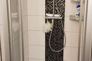 Stilvolle, vollständig renovierte 5-Zimmer-Penthouse-Wohnung mit Balkon und EBK in Heidelberg – Mombertplatz 64, 69126 Emmertsgrund, Heidelberg – Vorschaubild 19
