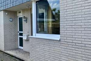 Absolut ruhig in einer Sackgasse: Doppelhaushälfte mit Garten zu verkaufen – Die vollständige Adresse der Immobilie erhältst du vom Anbieter., 26127 Dietrichsfeld, Oldenburg (Oldenburg) – Vorschaubild 2